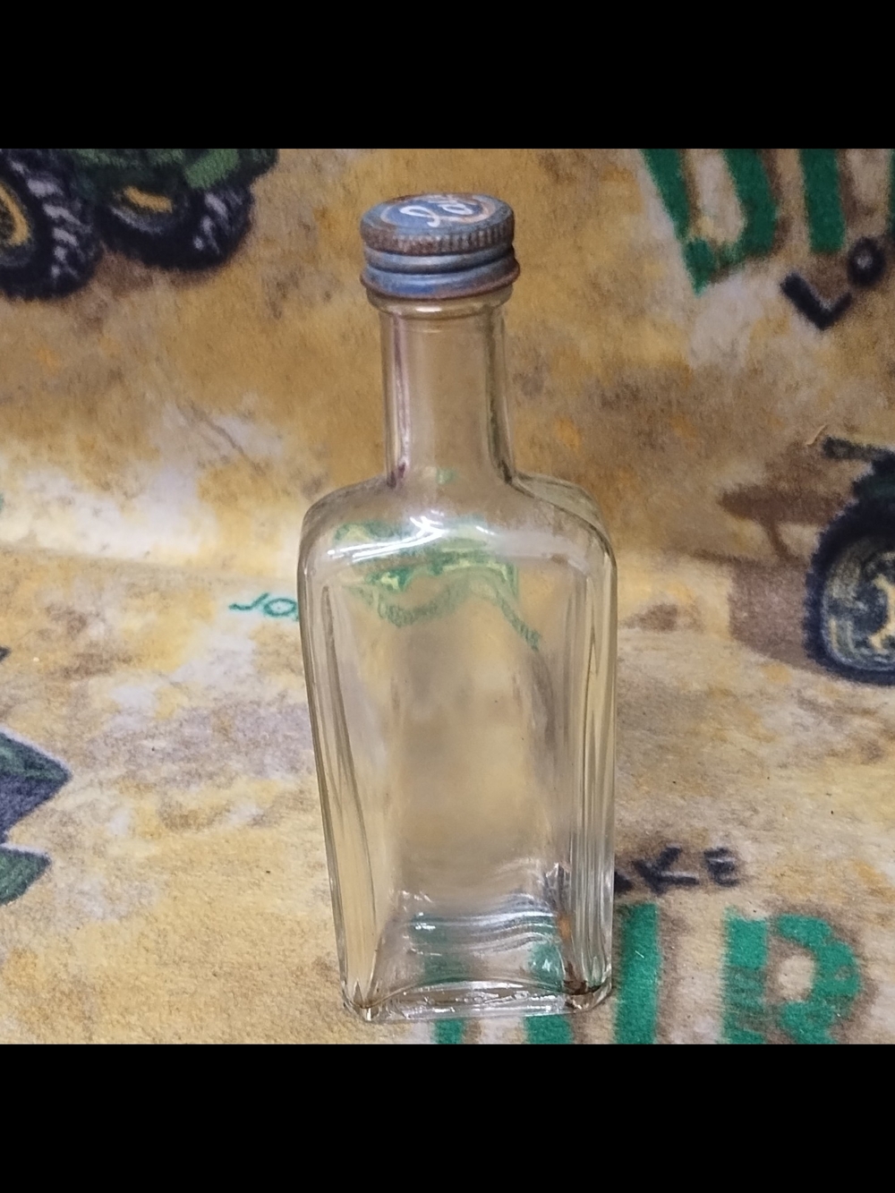 Clear Glass Apothecary Bottle with Metal Screw Cap - Transparent
